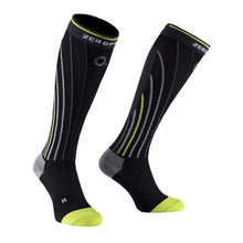 Load image into Gallery viewer, Mens Zeropoint Compression Socks and Shorts Bundle - SAVE 60%