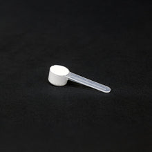 Load image into Gallery viewer, 2Toms Blistershield foot powder scoop