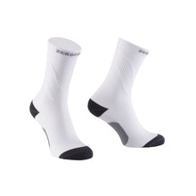 Load image into Gallery viewer, Zeropoint Compression crew socks white