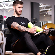Load image into Gallery viewer, ZEROPOINT Performance Compression Short Sleeve Top Men, Black rowing