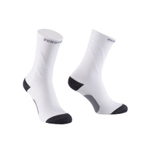 Load image into Gallery viewer, Zeropoint Compression crew socks white
