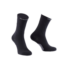 Load image into Gallery viewer, Zeropoint Compression crew socks black
